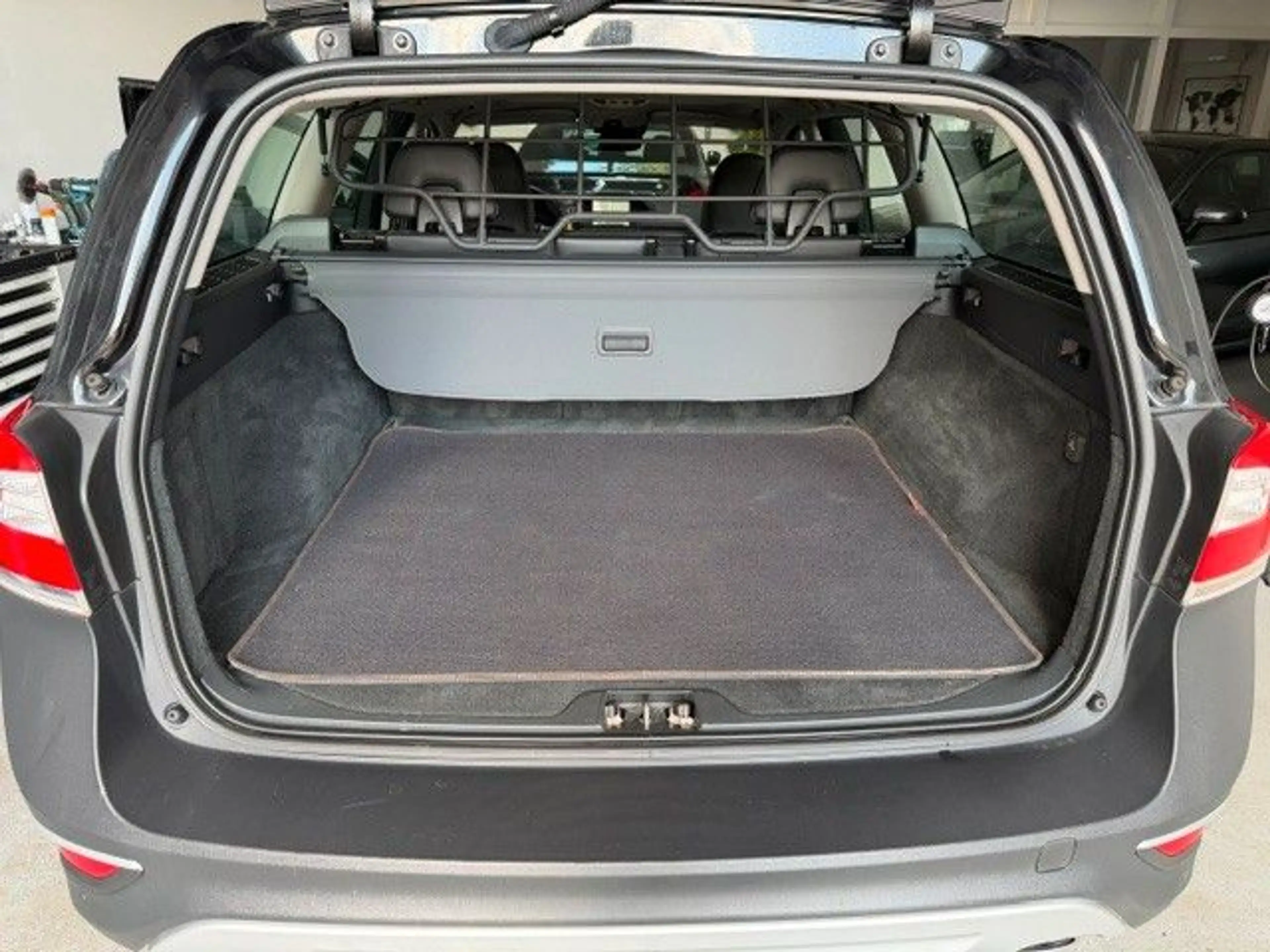 Volvo XC70 SUMM D4 AWD,STANDHEIZUNG,DACH,DAB,POLESTAR — photo 13