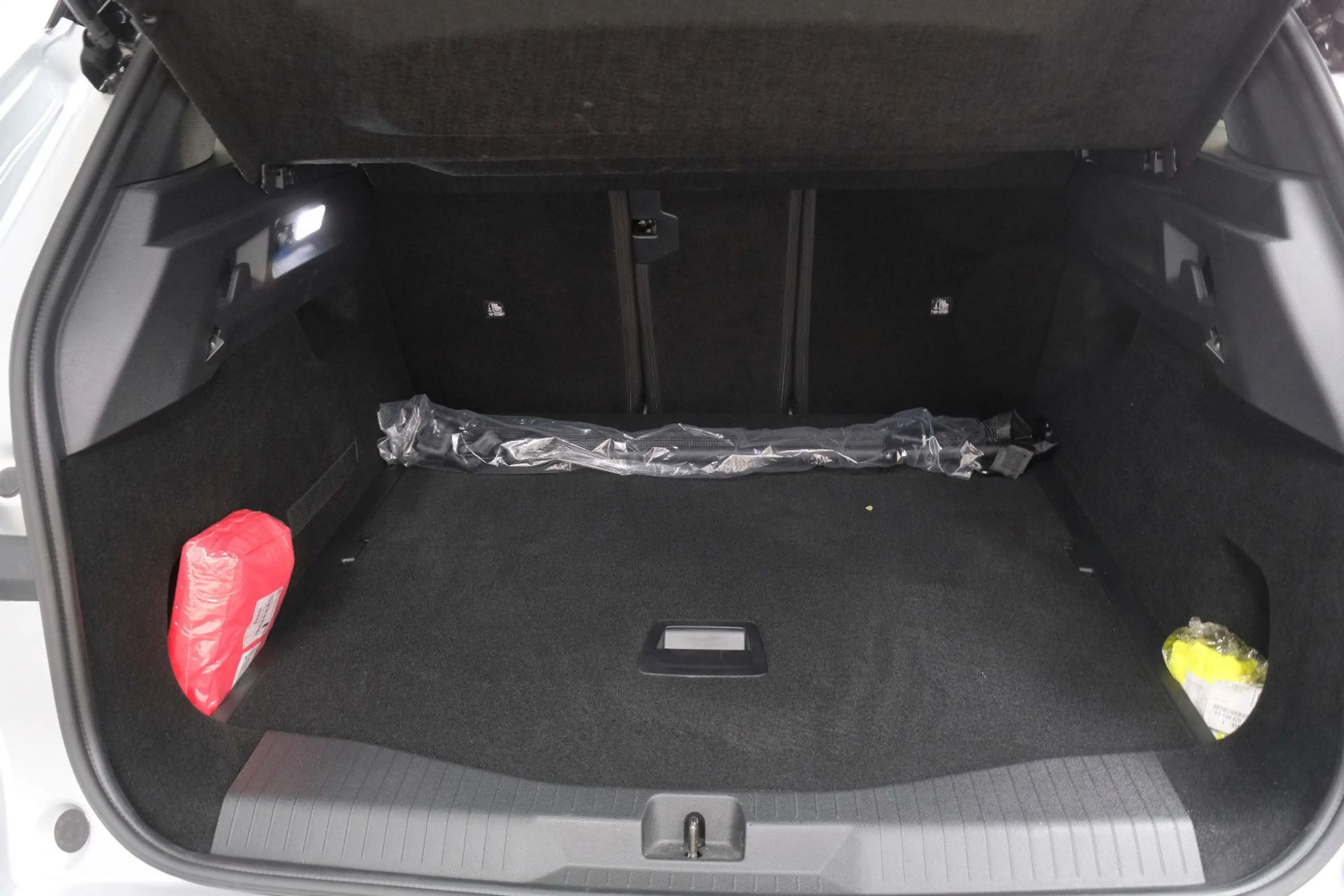 Opel Grandland X Grandland 1.2 GS 48V *NAVI/HUD/LED/SHZ/PDC/360* — photo 7