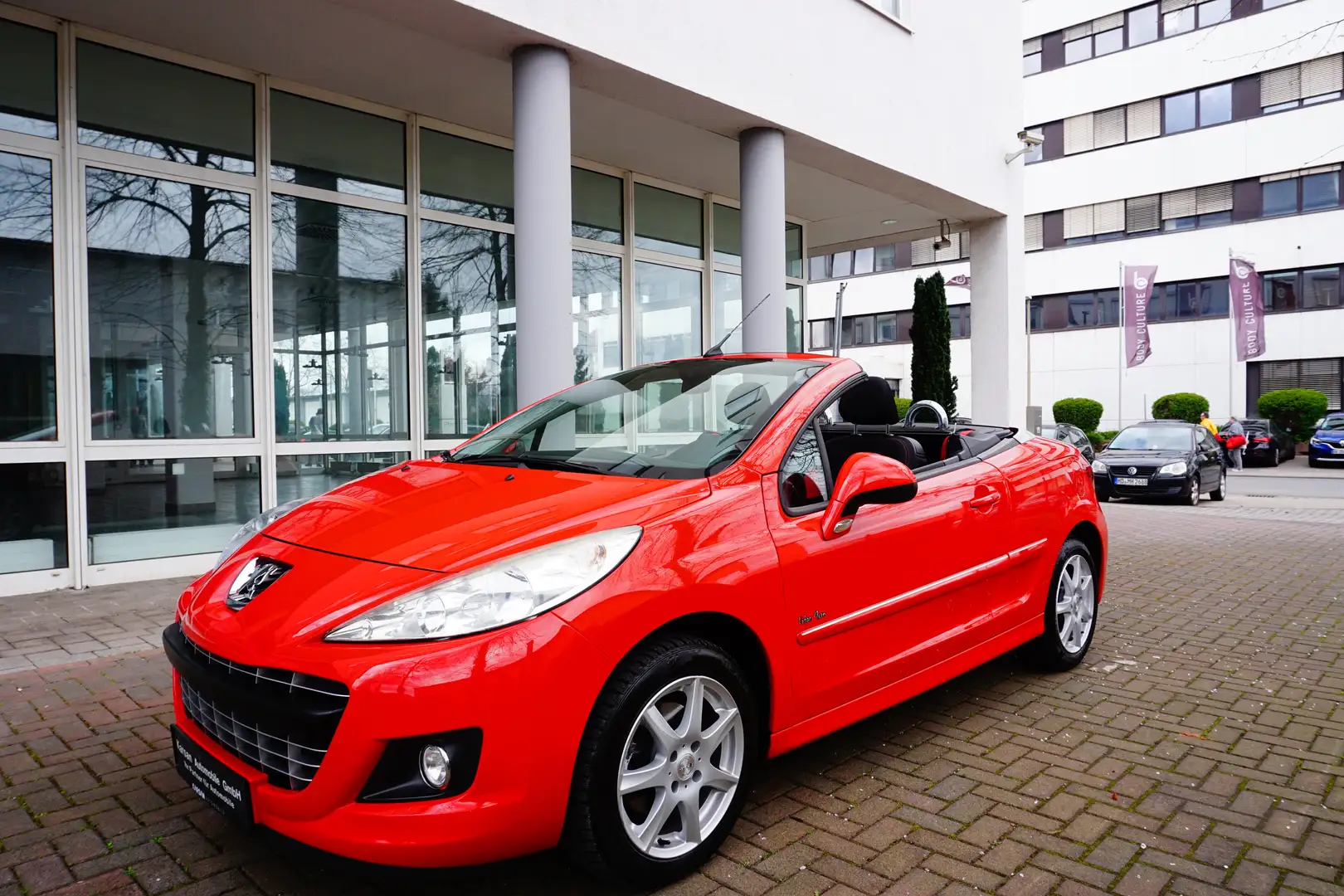 Peugeot 207 Urban Move/PDC/AUX/MP3 Rot - 2
