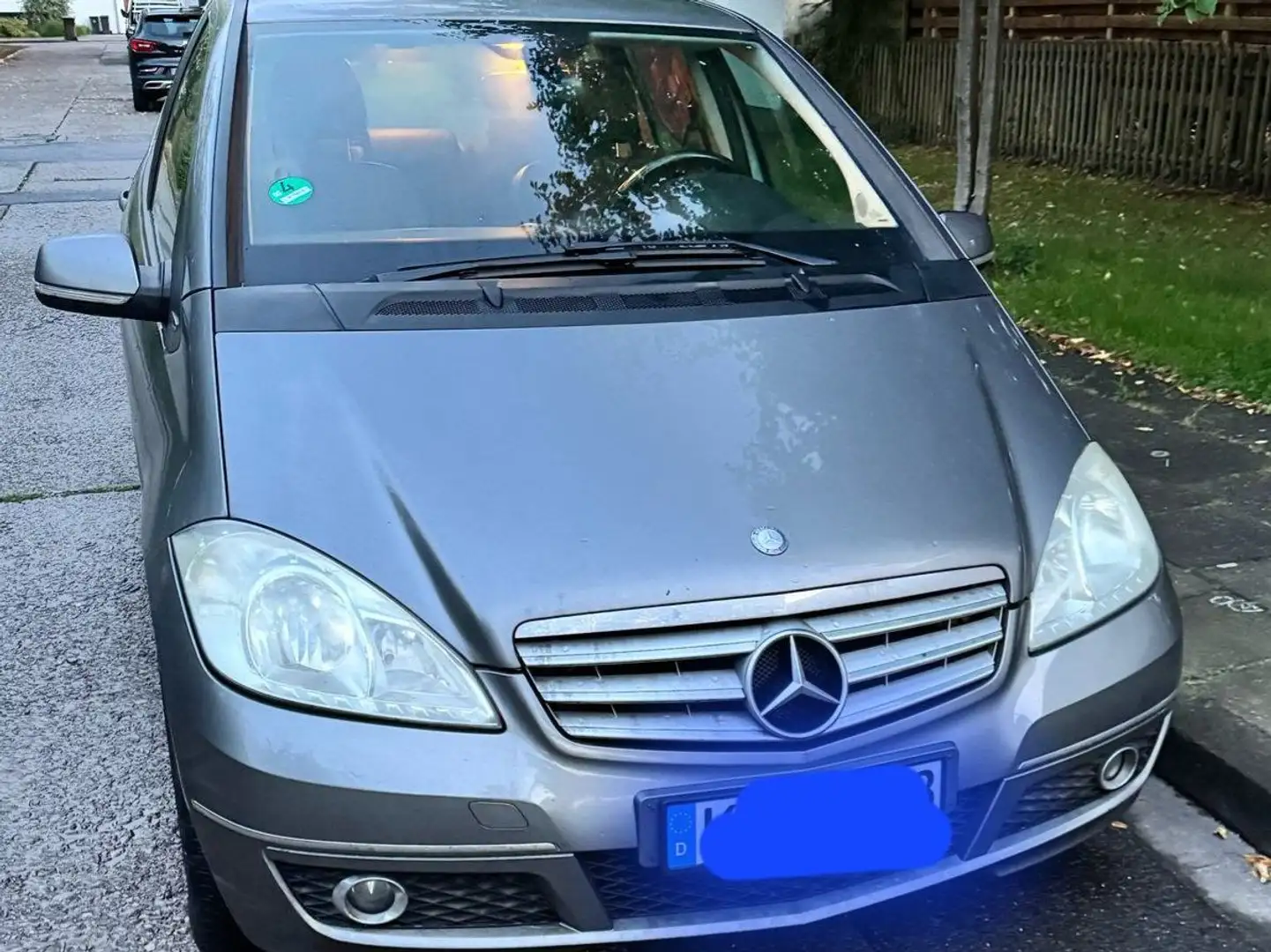 Mercedes-Benz A 200 A-Klasse Diesel 5-Türer CDI Avantgarde DPF Gris - 1