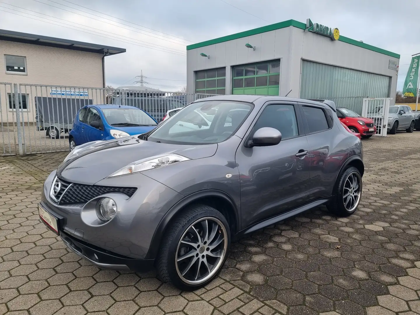 Nissan Juke 1.6 Tekna"Lückenlos S-Heft"Navi"Allwetter... Gris - 1
