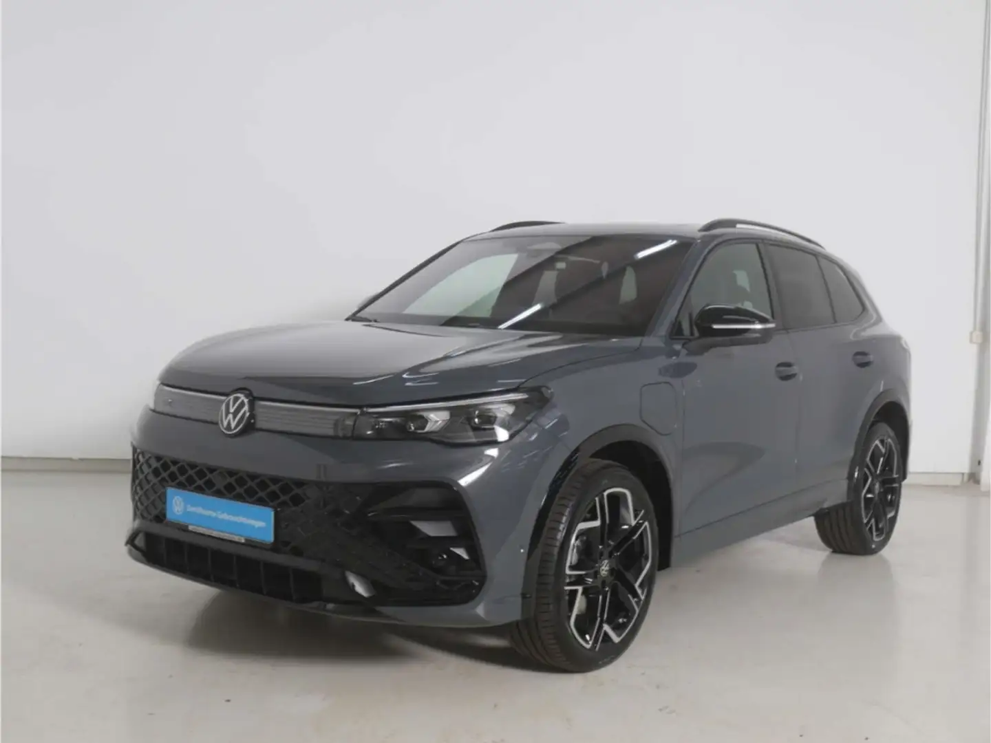 Volkswagen Tiguan 1.5 TSI eHybrid R-Line Black Style AHK Grau - 2