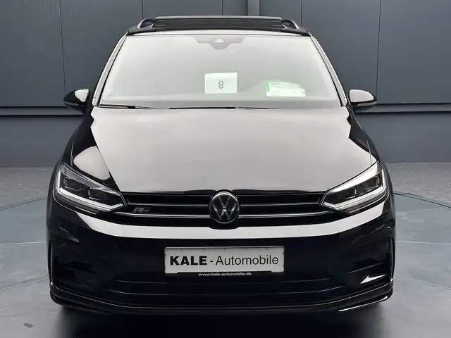 Volkswagen Touran view 8