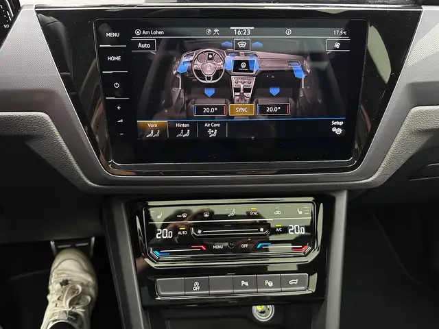 Volkswagen Touran view 20