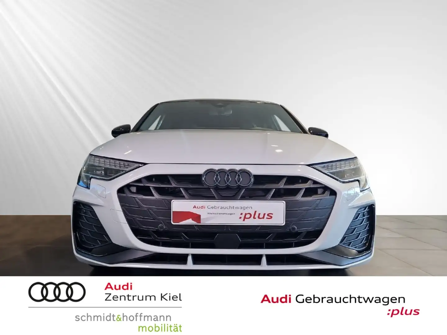 Audi A3 Limousine 35 TFSI S-line S-tronic Navi+ LED Klima Weiß - 2