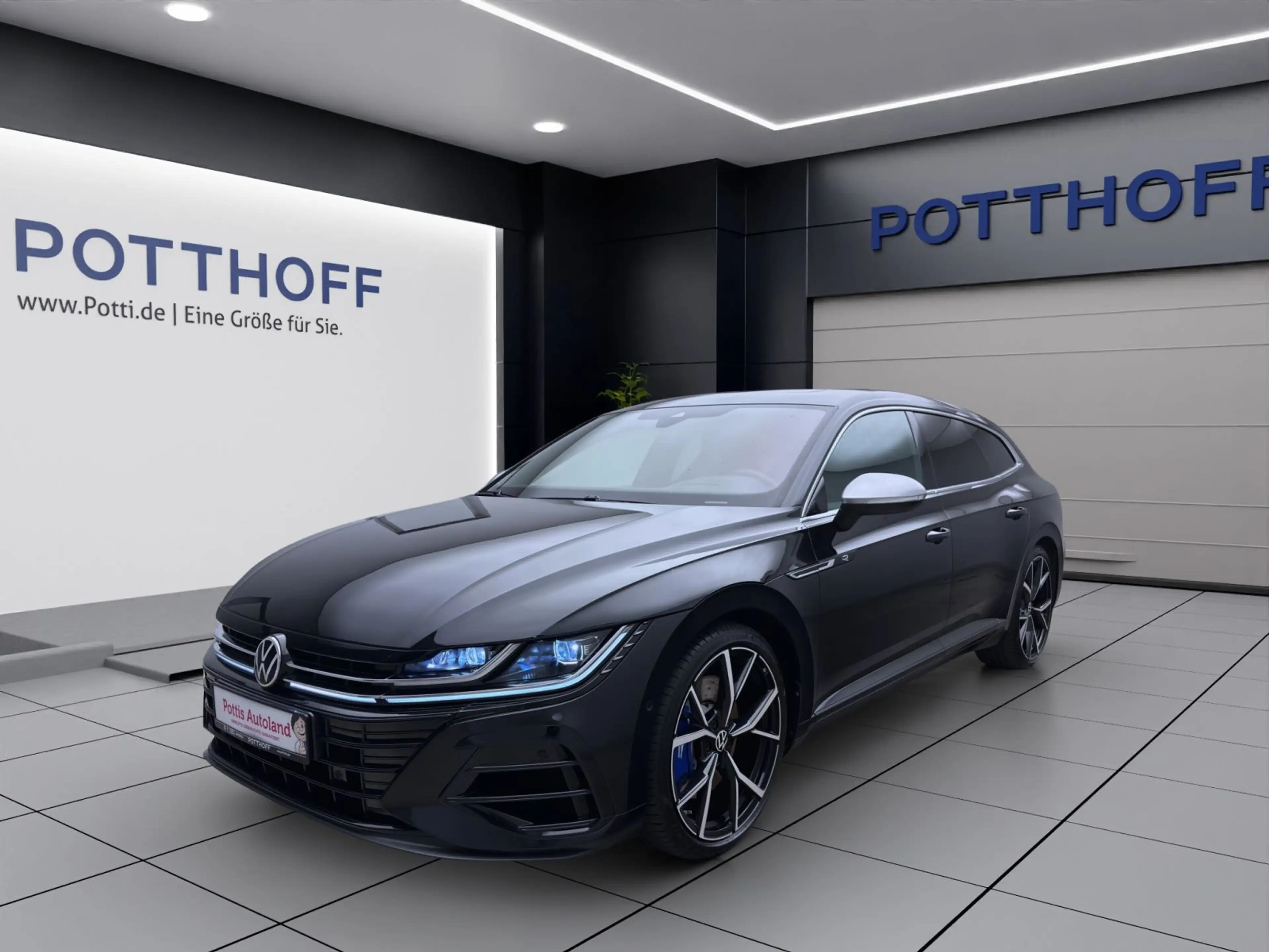 Volkswagen Arteon 2.0 TSI DSG 4M R PANO AHK — photo 2