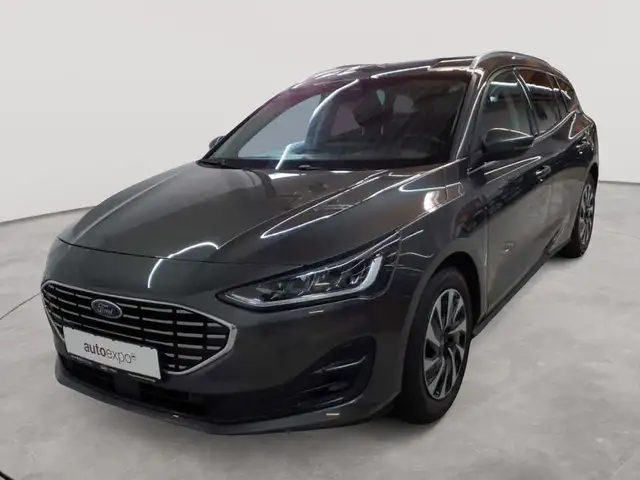Ford Focus view 2