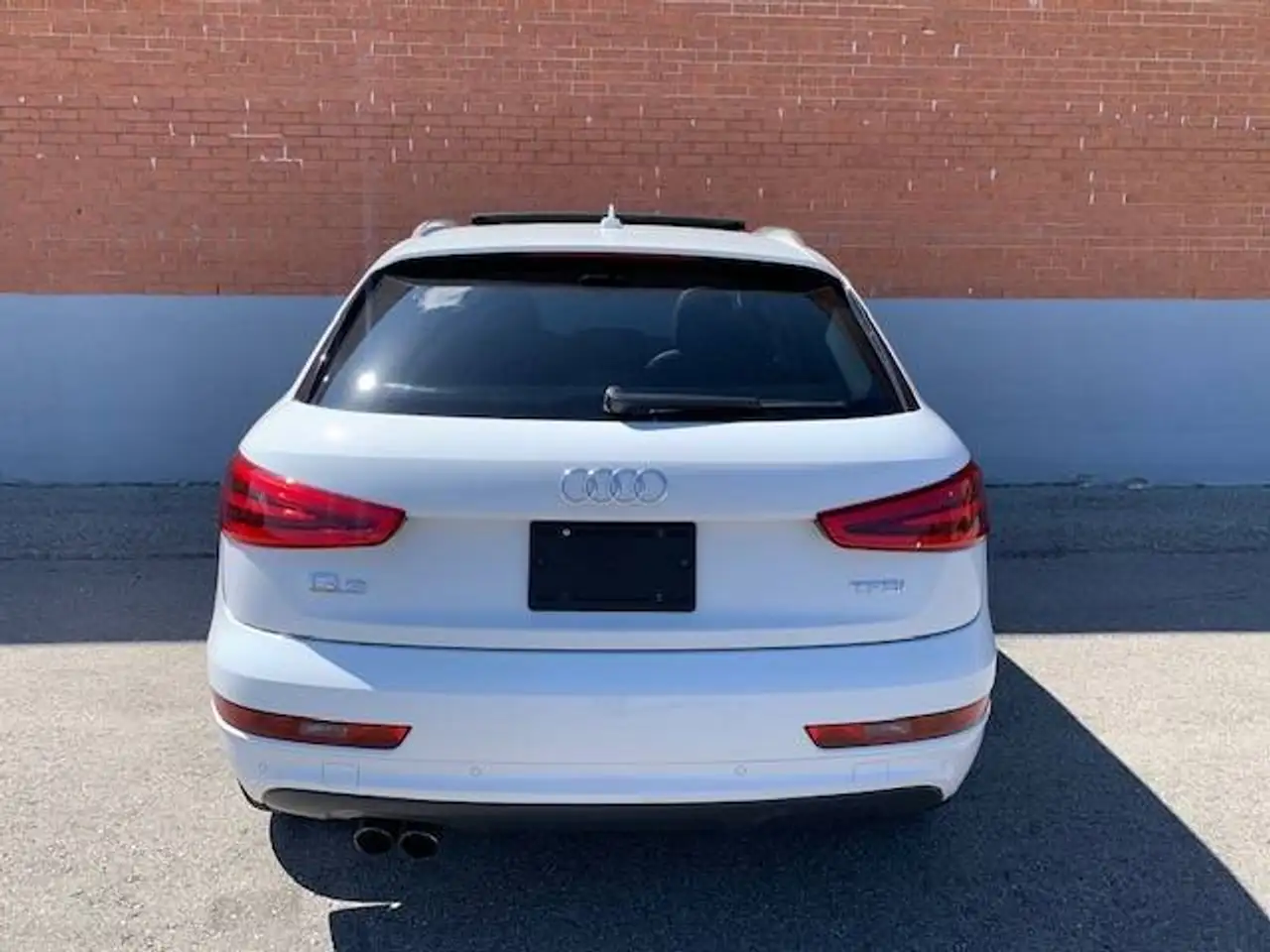 Audi Q3 снимка Audi Q3