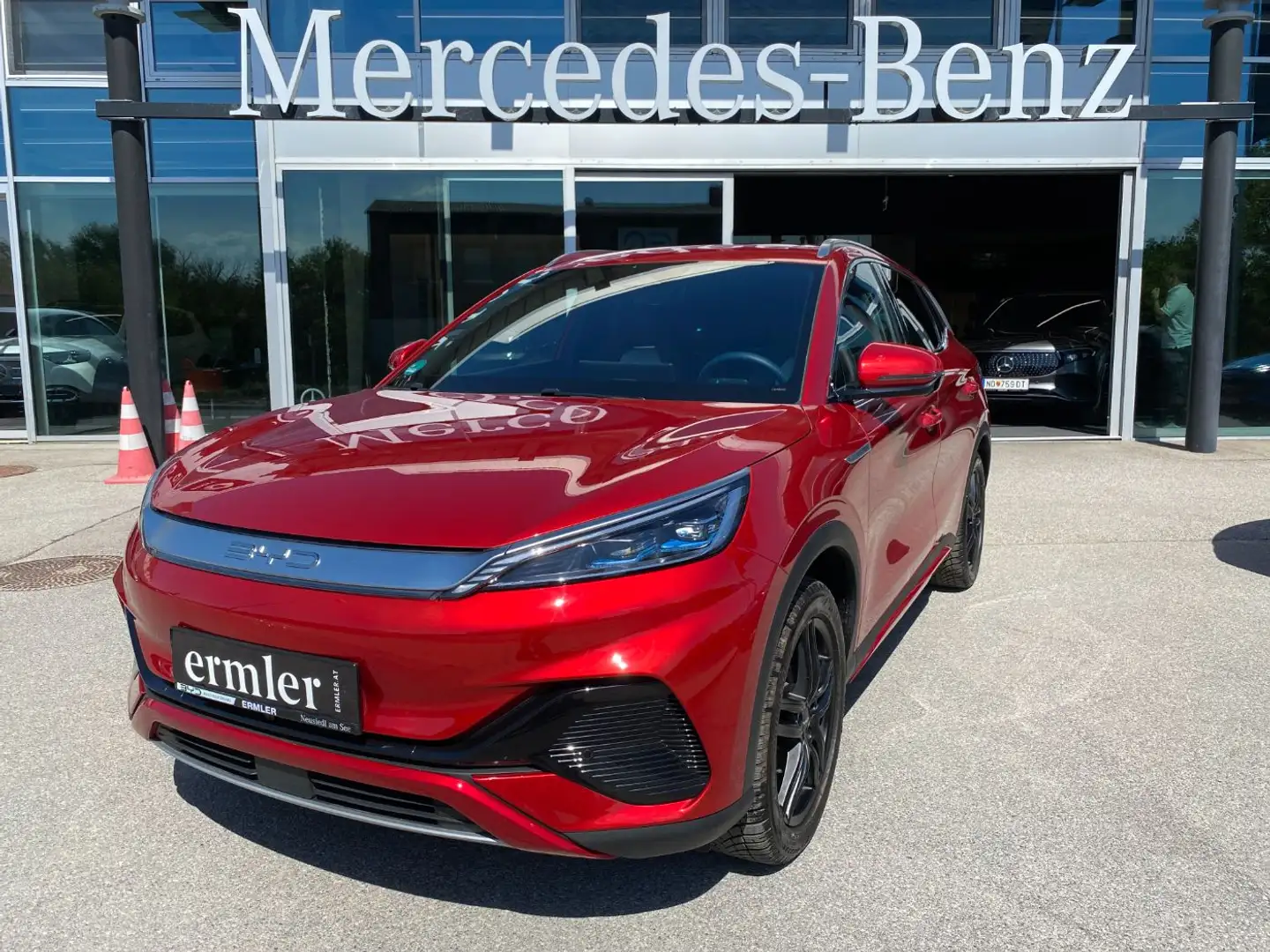 BYD Atto 3 Design Ambi CarPlay DAB AUT Rot - 2