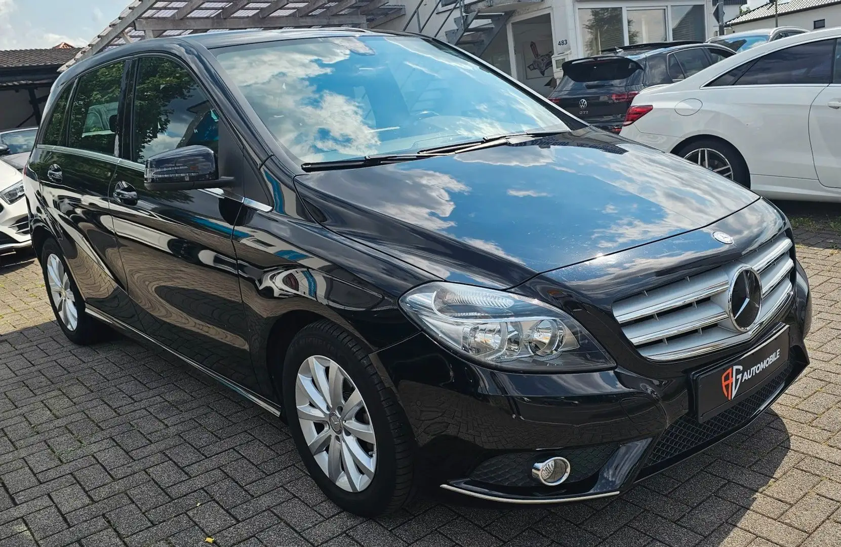 Mercedes-Benz B 180 Sports Tourer Negro - 1