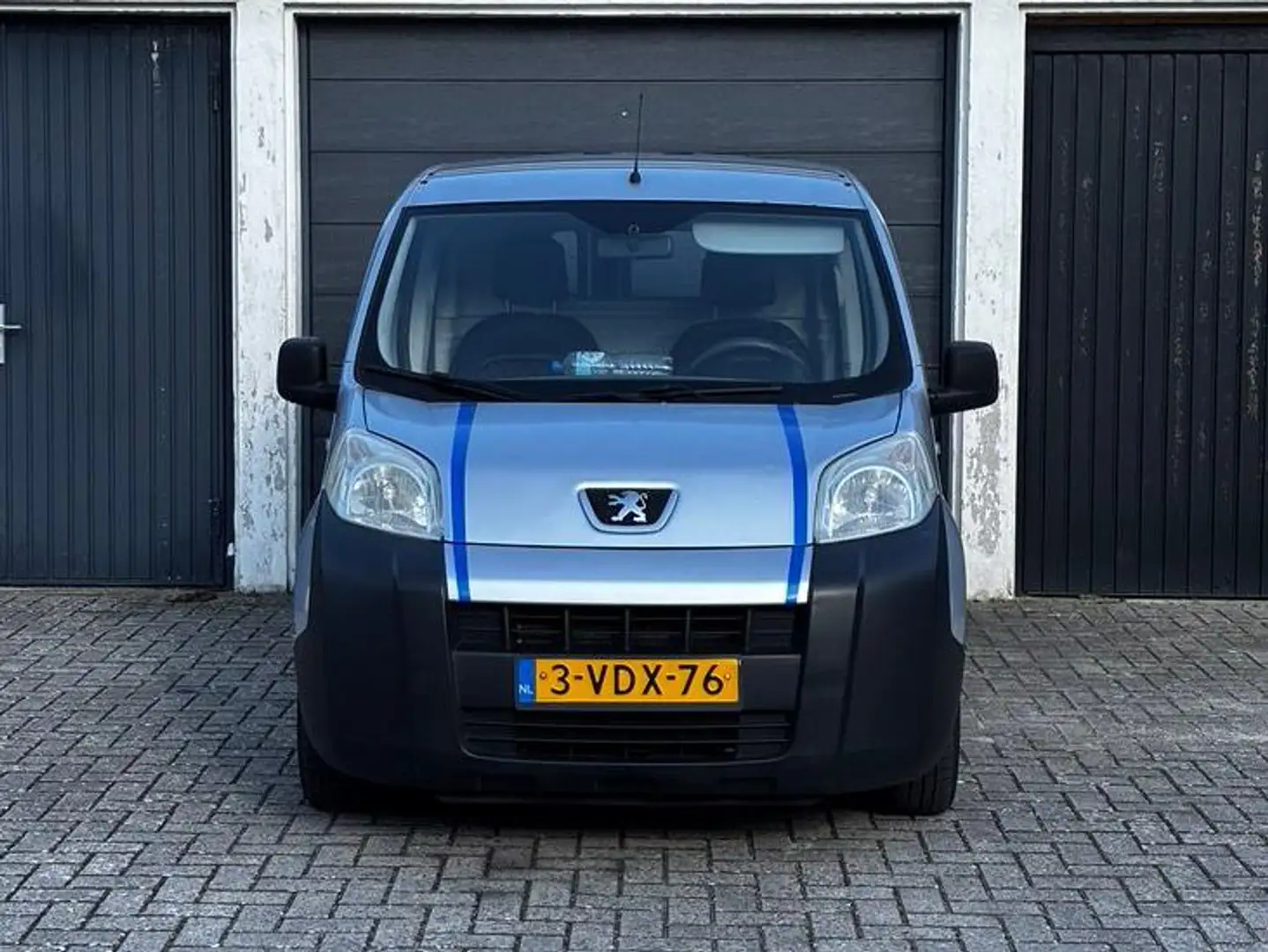 Peugeot Bipper Bipper XR Серебристый - 2
