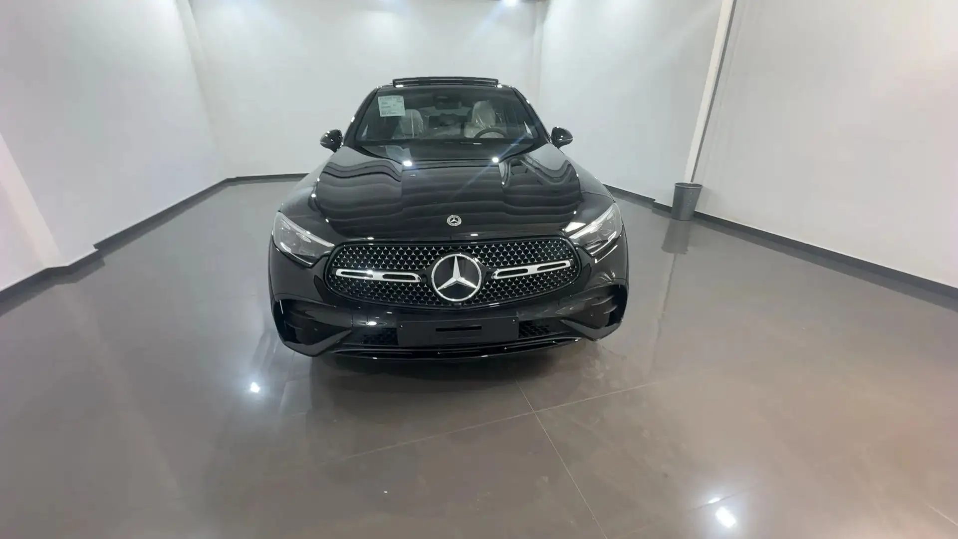 Mercedes-Benz GLC 220 GLC Coupe 220 d AMG Line Advanced 4matic Schwarz - 2