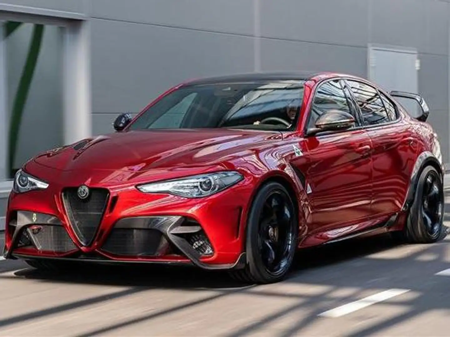 Alfa Romeo Giulia Rot - 2