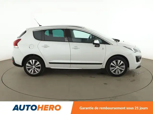 Peugeot 3008 view 7