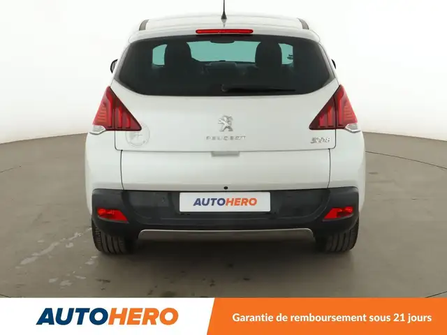 Peugeot 3008 view 5