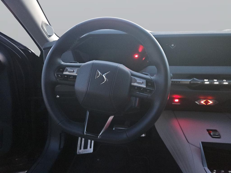 DS Automobiles DS 4 Esprit de Voyage PureTech 130 EAT8 — photo 12