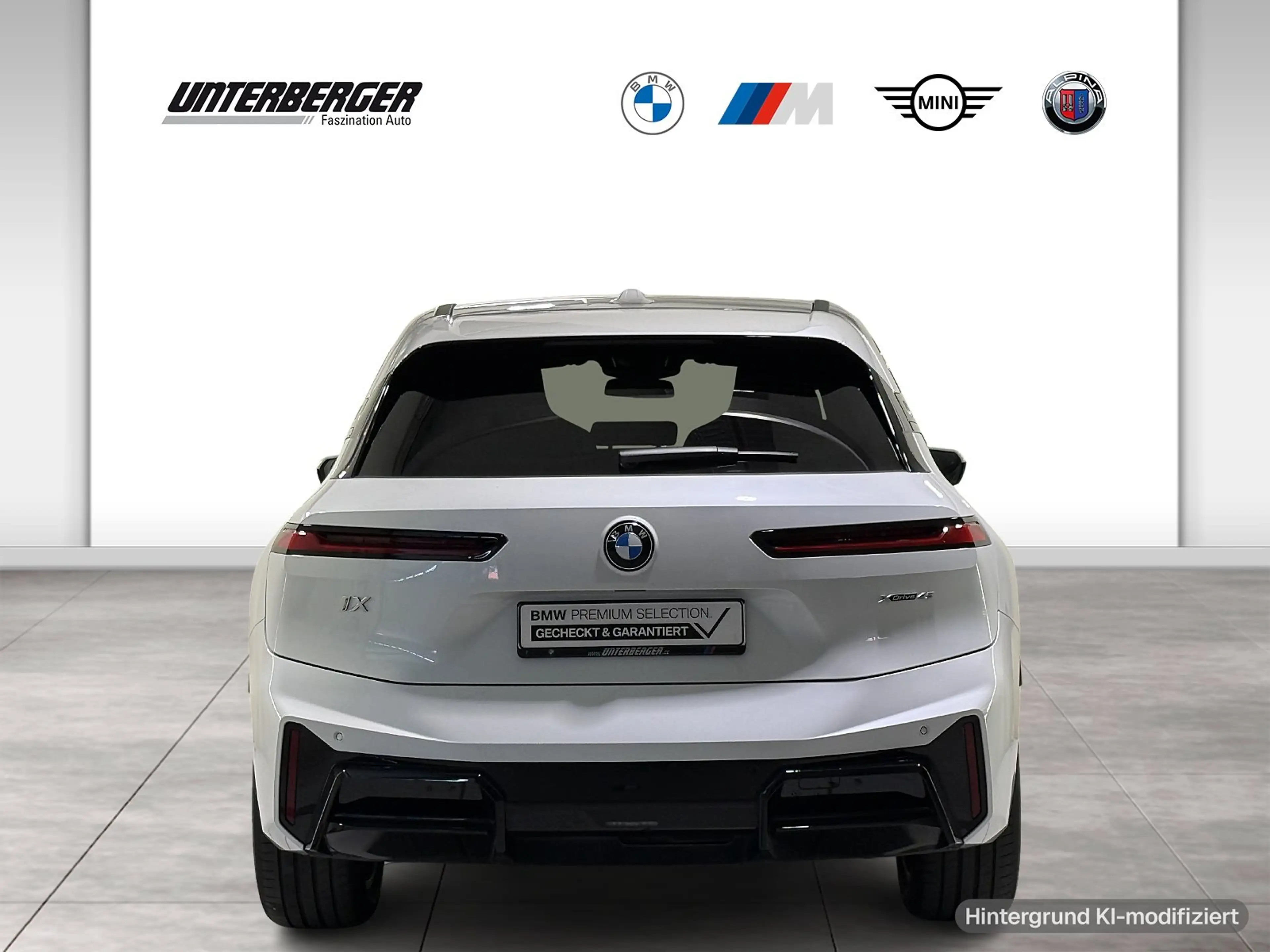 BMW iX xDrive45 M Sportpaket AHK ACC 360 ALED DA-Prof — photo 5