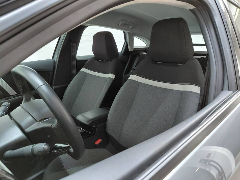 Citroen C4 3 1.2 PureTech 100 S&S MAN6 Feel — photo 11