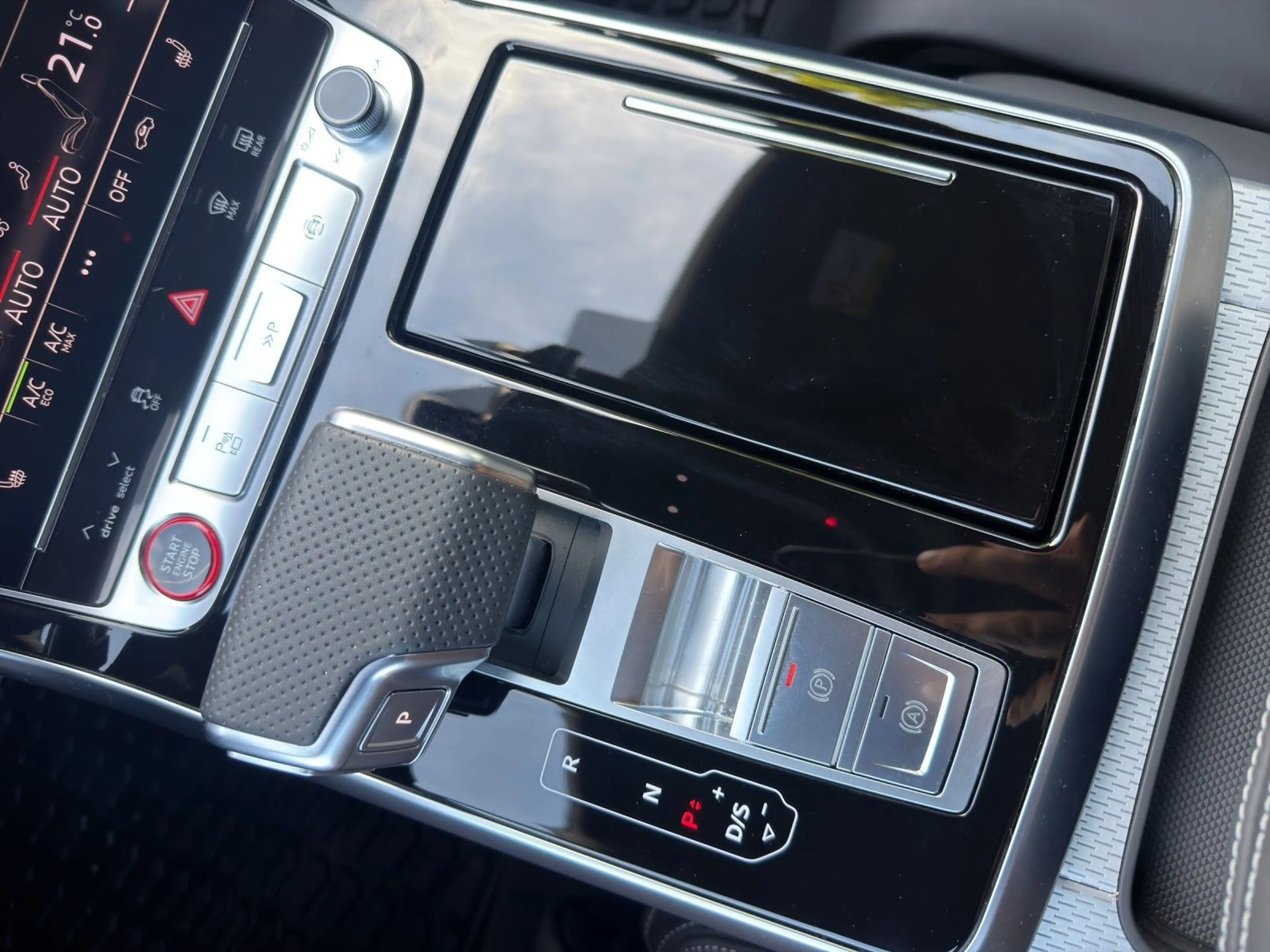 Audi SQ8 TFSI Q HD-MATRIX PDC+ KAMERA BuO — photo 11