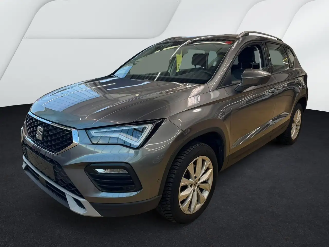 SEAT Ateca Style 1.5 TSI DSG -Navi SHZ GJR Keyless LED LM ACC — photo 1 of 4