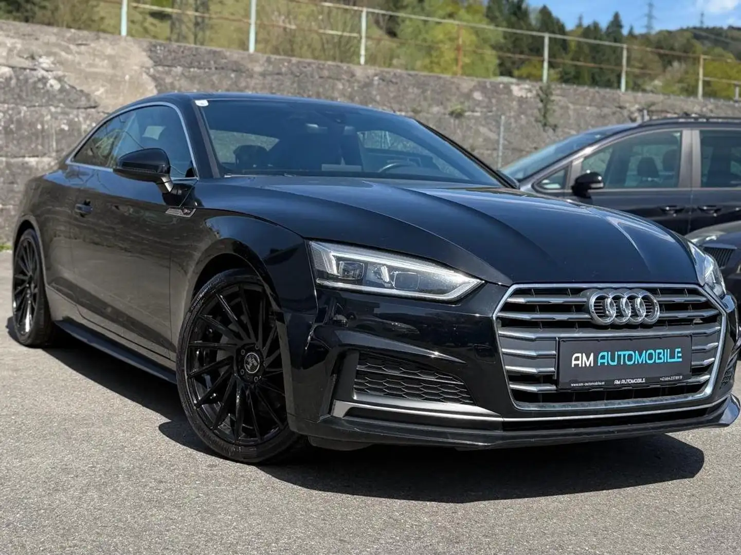 Audi A5 sport Schwarz - 1