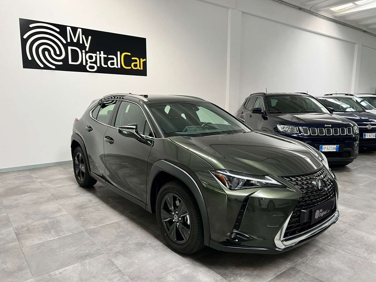 Lexus UX 250h UX 2019 2.0 Urban 2wd cvt