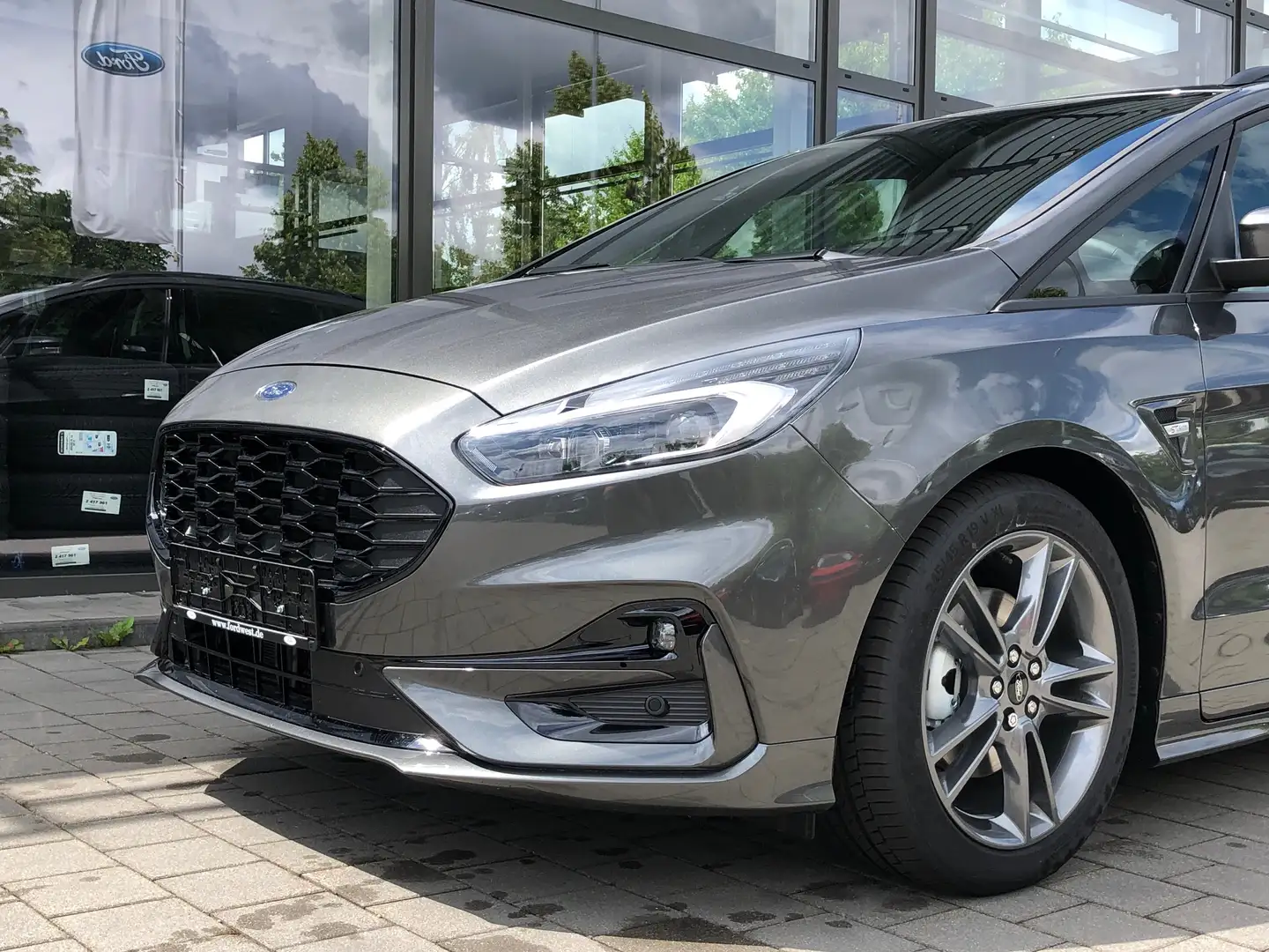 Ford S-Max 50509 S-Max 2.5 Duratec FHEV Hybrid ST-Line Gris - 2