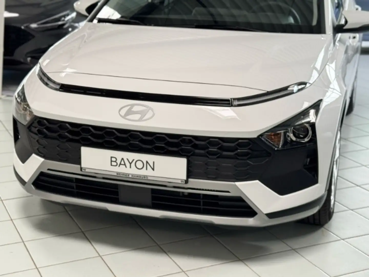 Hyundai BAYON Hyundai FL (MY25) 1.0 T-GDI (100 PS) 6-MT 2WD Sele Blanc - 2