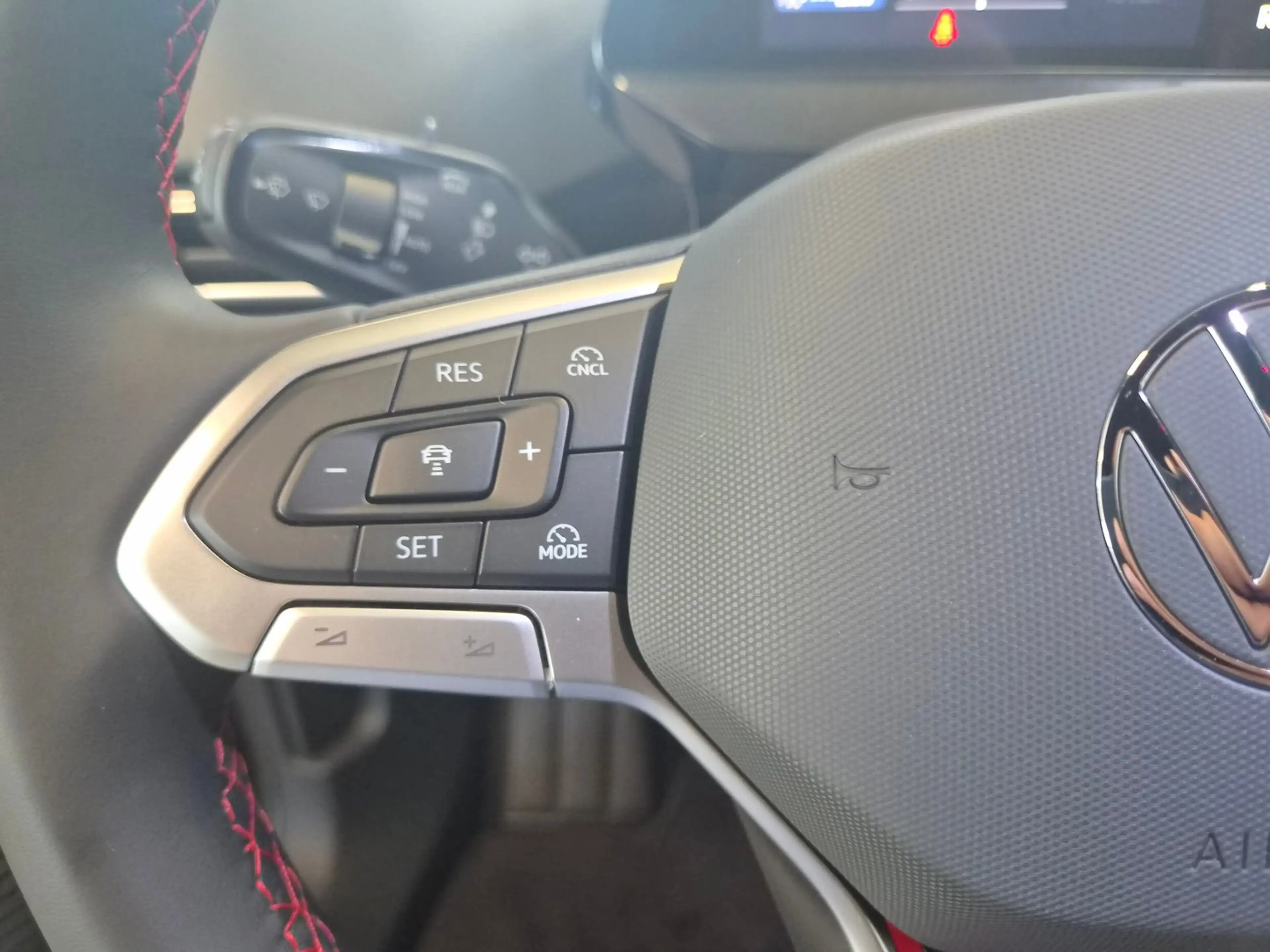 Volkswagen ID.4 GTX 4MOTION 250 kW Business -77 kWh — photo 11