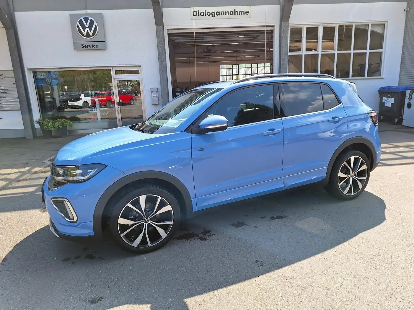 Volkswagen T-Cross R-Line 1.0 TSI DSH AHK Matrix Kamera ACC 18 Zoll Blau - 2