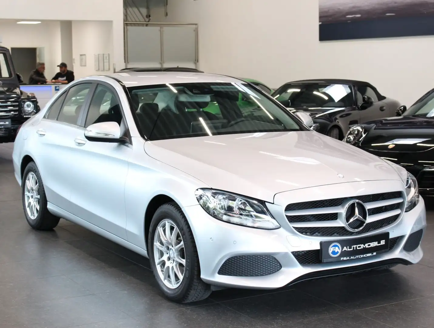 Mercedes-Benz C 220 d BlueTec Navi*R.Kamera*2.Hand Argent - 2