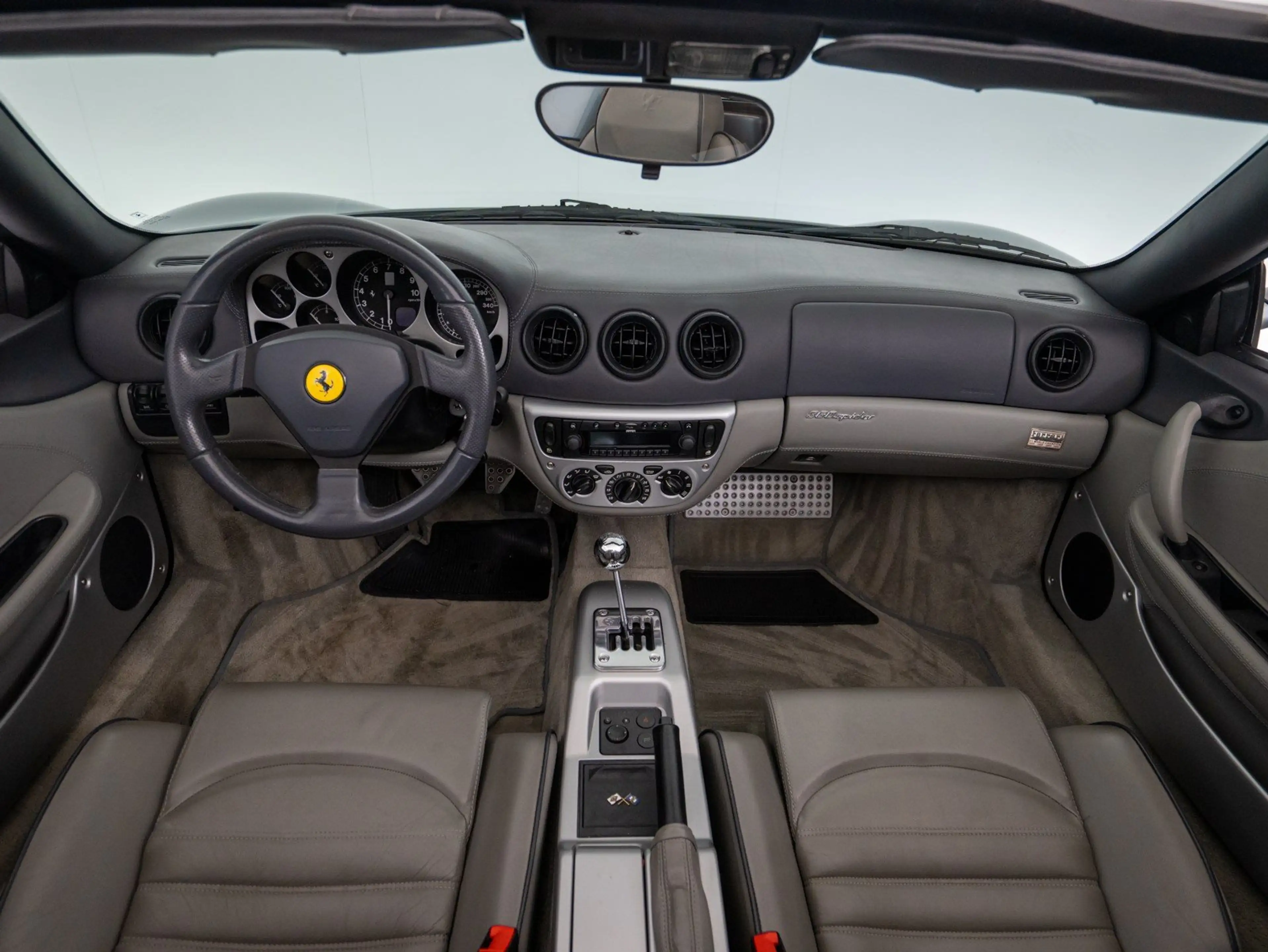 Ferrari 360 Spider — photo 9