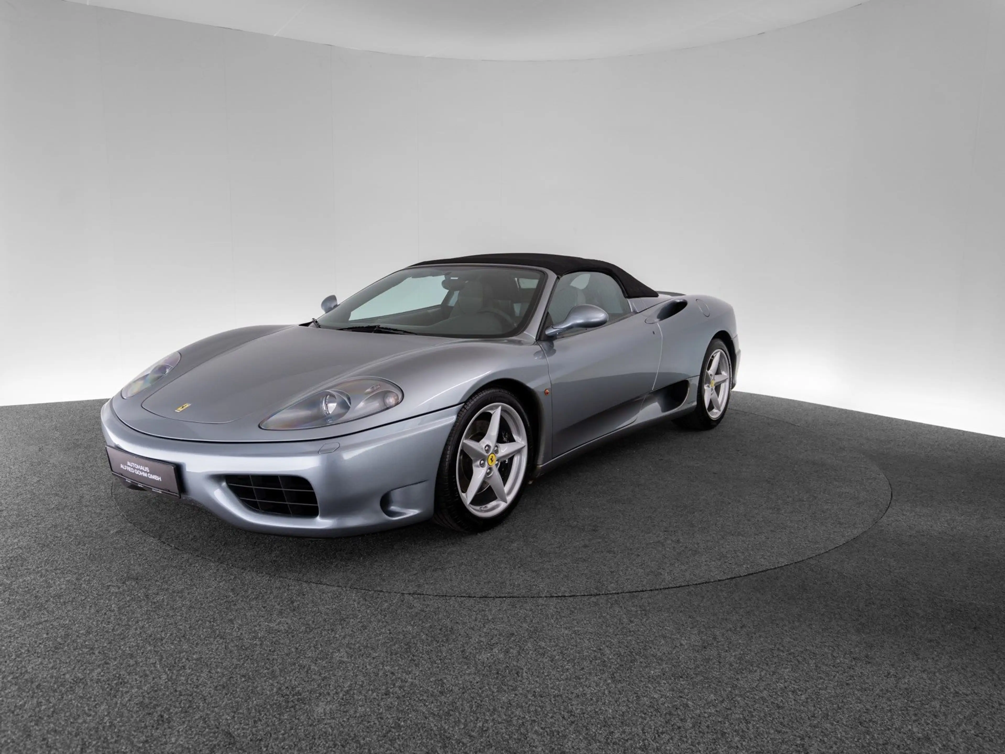 Ferrari 360 Spider — photo 11