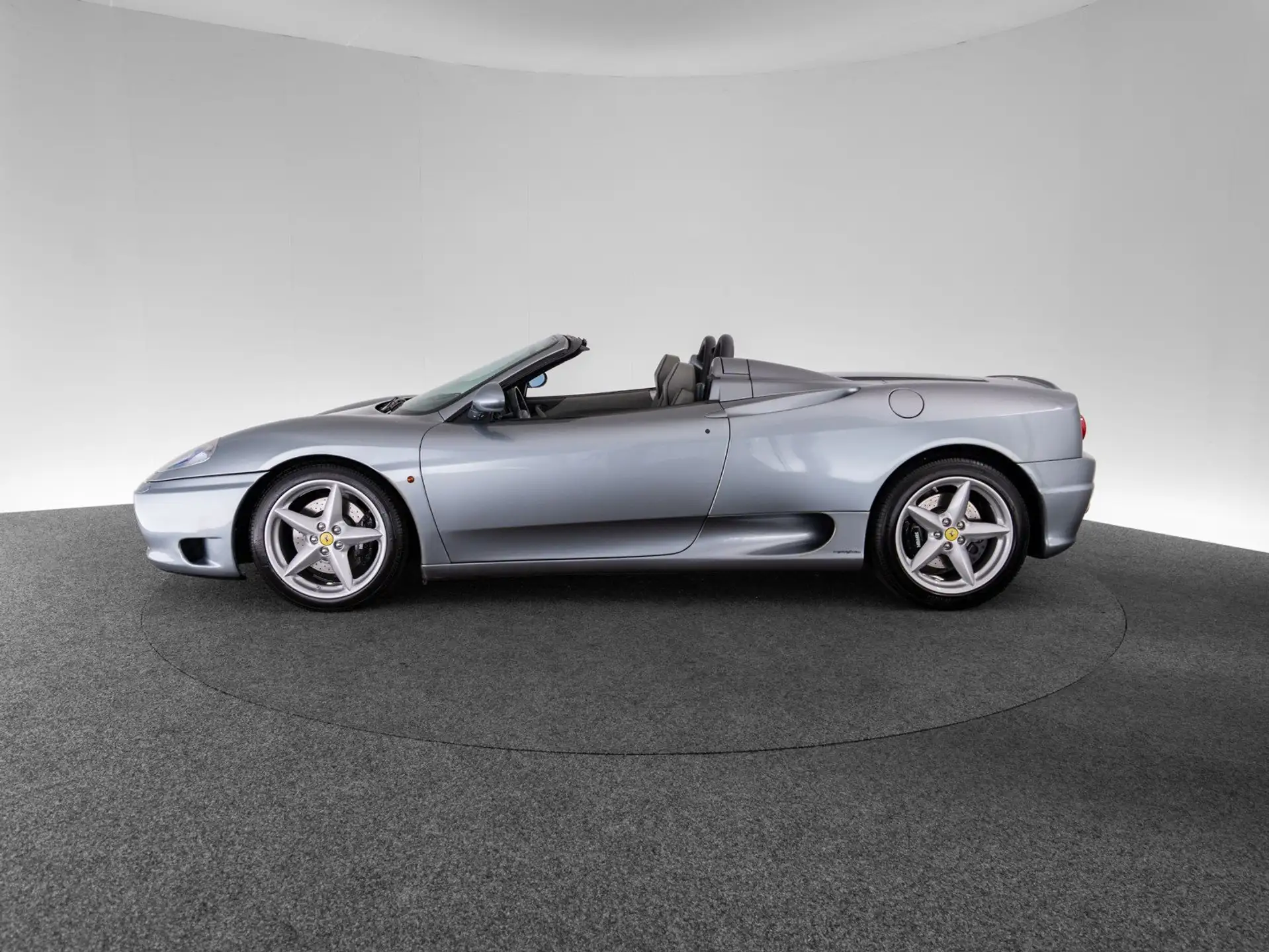 페라리 360 Spider 2003 은색 사진 8