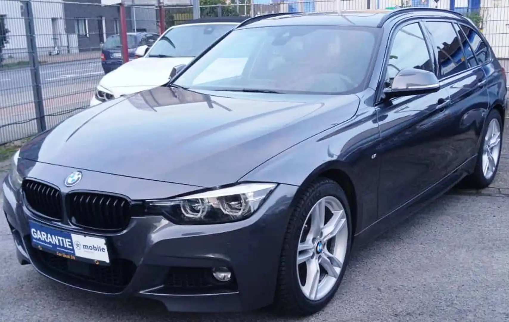 BMW 320 320 d M Sport Shadow, AHK, Panorama, Leder Gris - 2