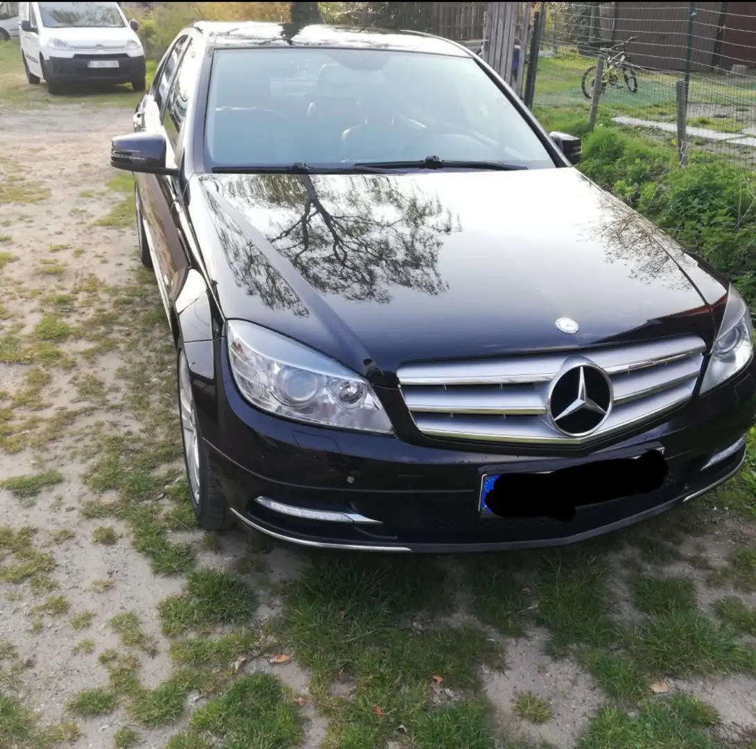 Mercedes-Benz C 250 CDI DPF BlueEFFICIENCY Černá - 1