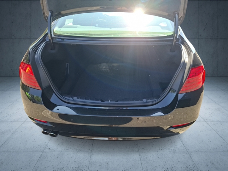 BMW 528 i Business+LED+HIFI SOUNDSYSTEM+SIITZHEIZUNG — photo 14