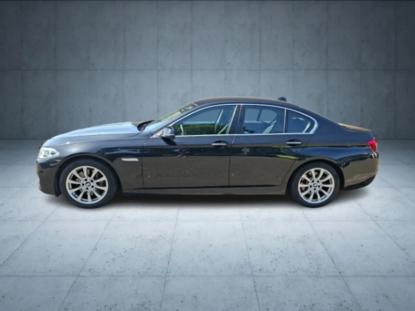 BMW 528 iA Business+LED+HIFI+SOUNDSYSTEM+SITZHEIZUNG Schwarz - 2