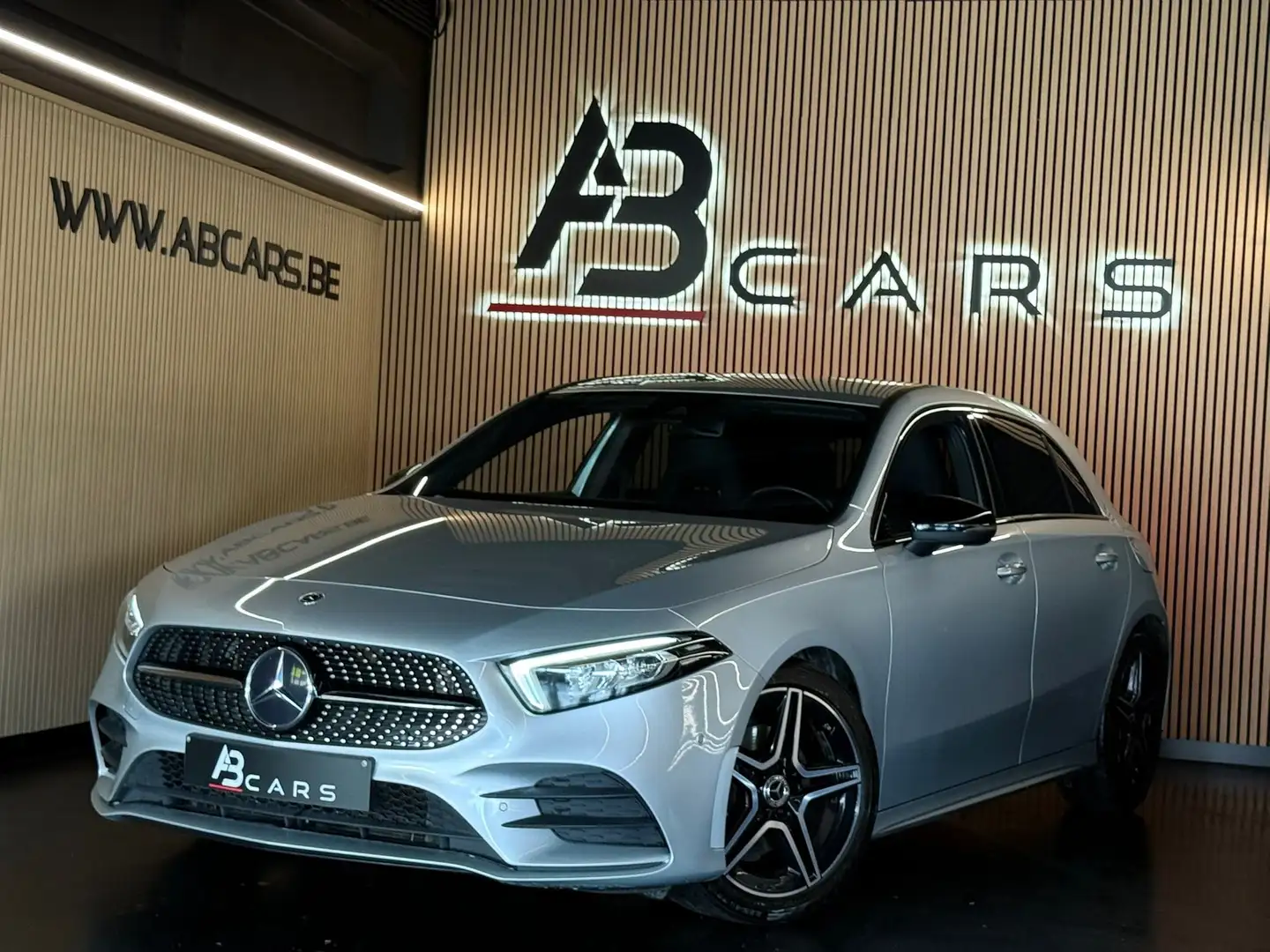 Mercedes-Benz A 180 A 180 d * PACK AMG * GARANTIE 12 MOIS * Gris - 1
