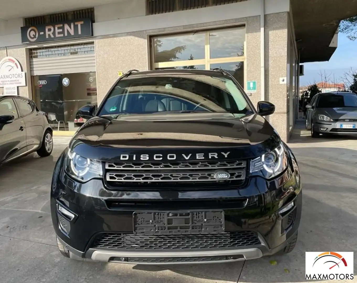 Land Rover Discovery Sport 2.2 TD4 SE 150CV Schwarz - 2