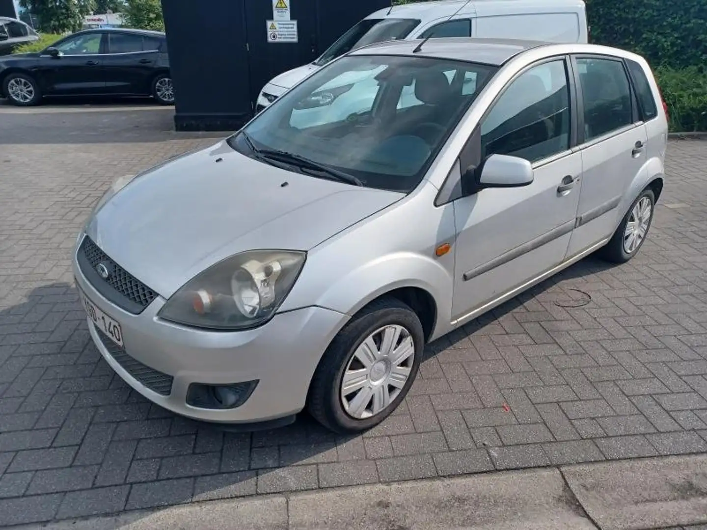 Ford Fiesta Fiesta 1.4i - Prête à immatriculer ! LEZ ok Grigio - 1