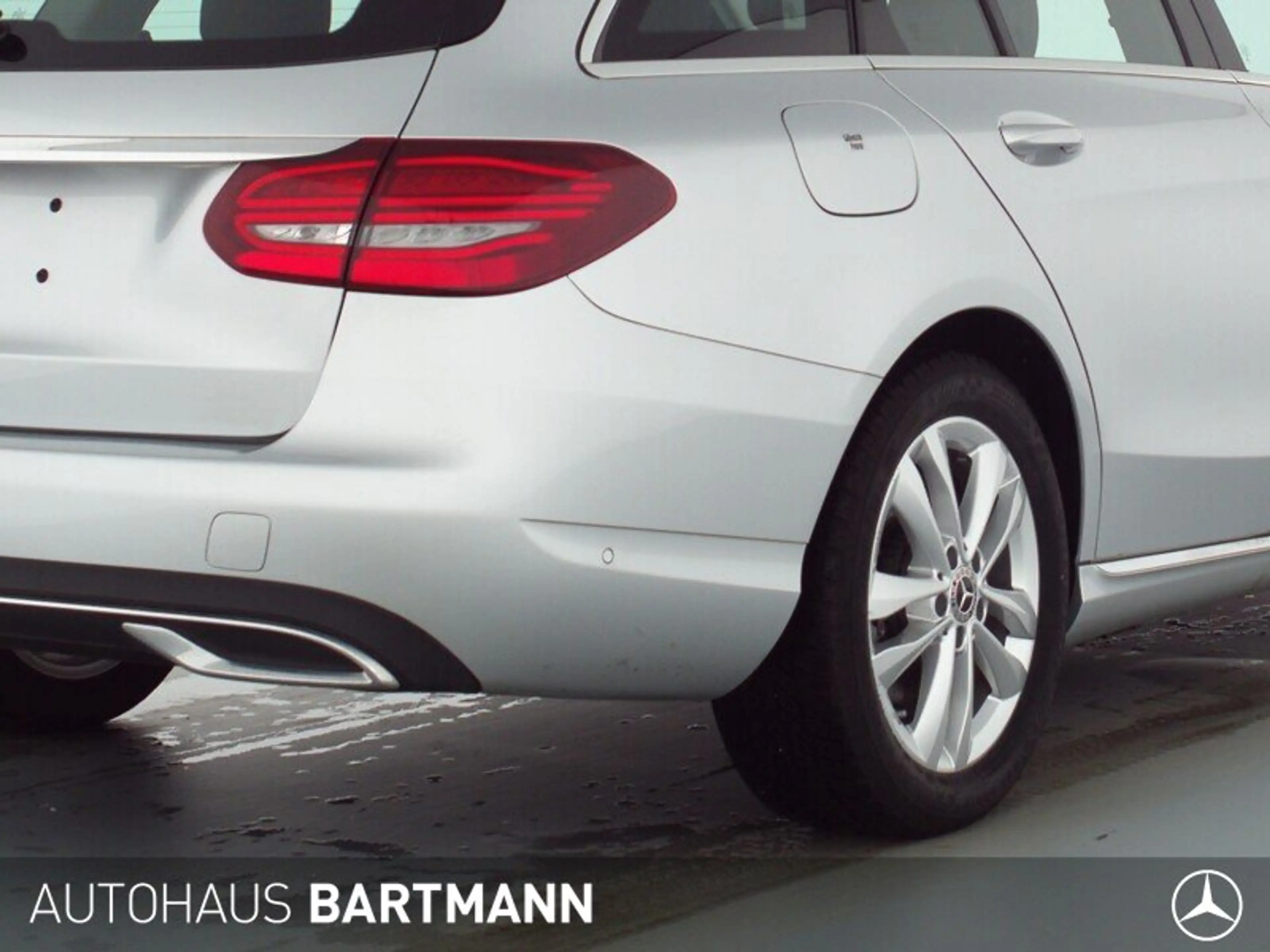 Mercedes-Benz C 180 C 180 T AVANTGARDE +NAVI+KAMERA+LED+AMBIENTE+SZH — photo 4