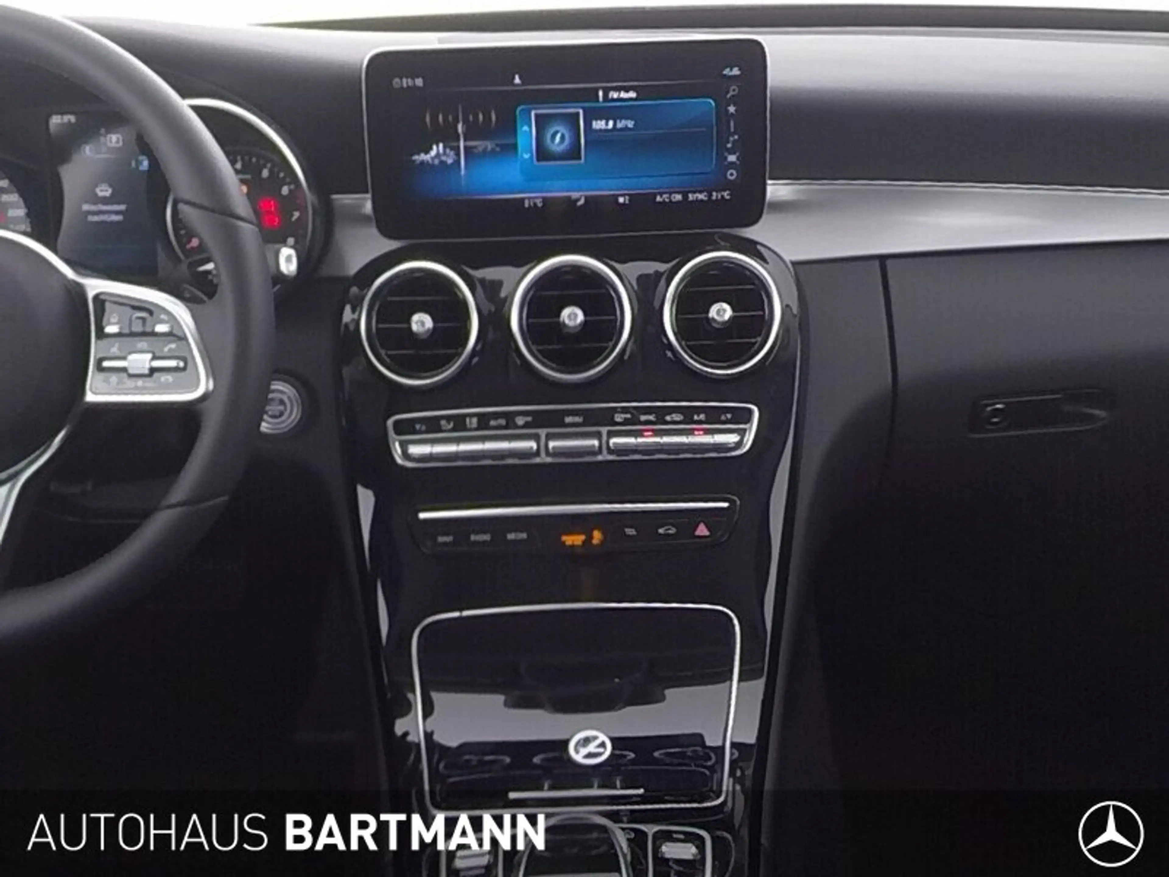 Mercedes-Benz C 180 C 180 T AVANTGARDE +NAVI+KAMERA+LED+AMBIENTE+SZH — photo 6