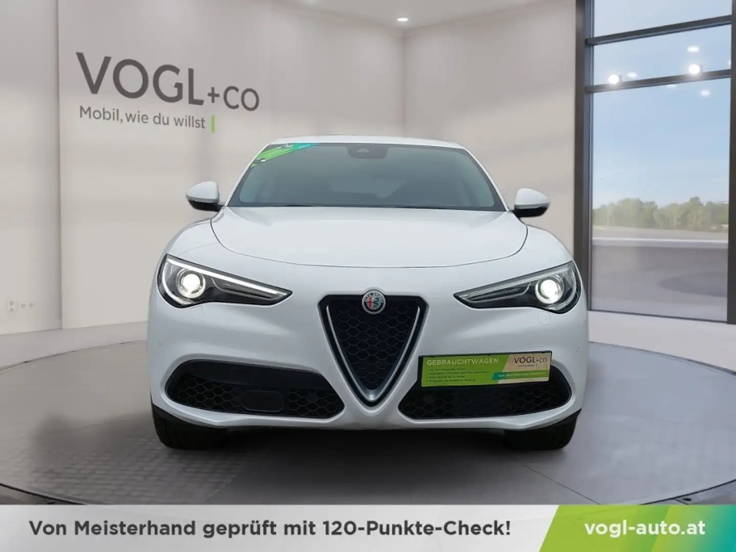 Alfa Romeo Stelvio Super 2,0 ATX AWD Weiß - 2