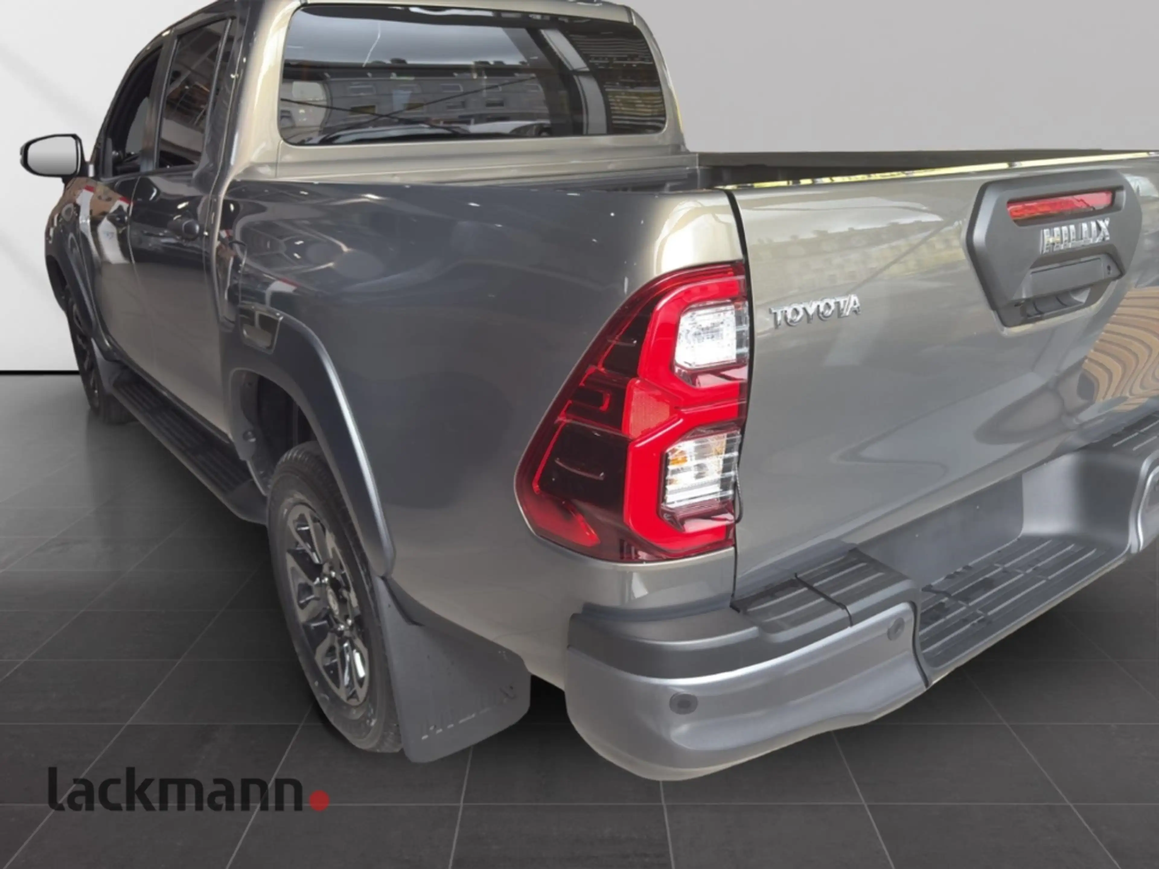 Toyota Hilux 2.8 D-4D 4X4 Double Cab Invincible*Navi*JBL — photo 5