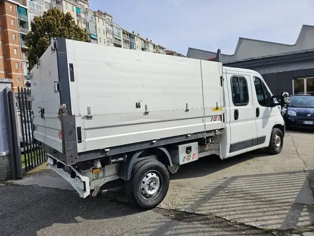 Citroen Jumper view 4