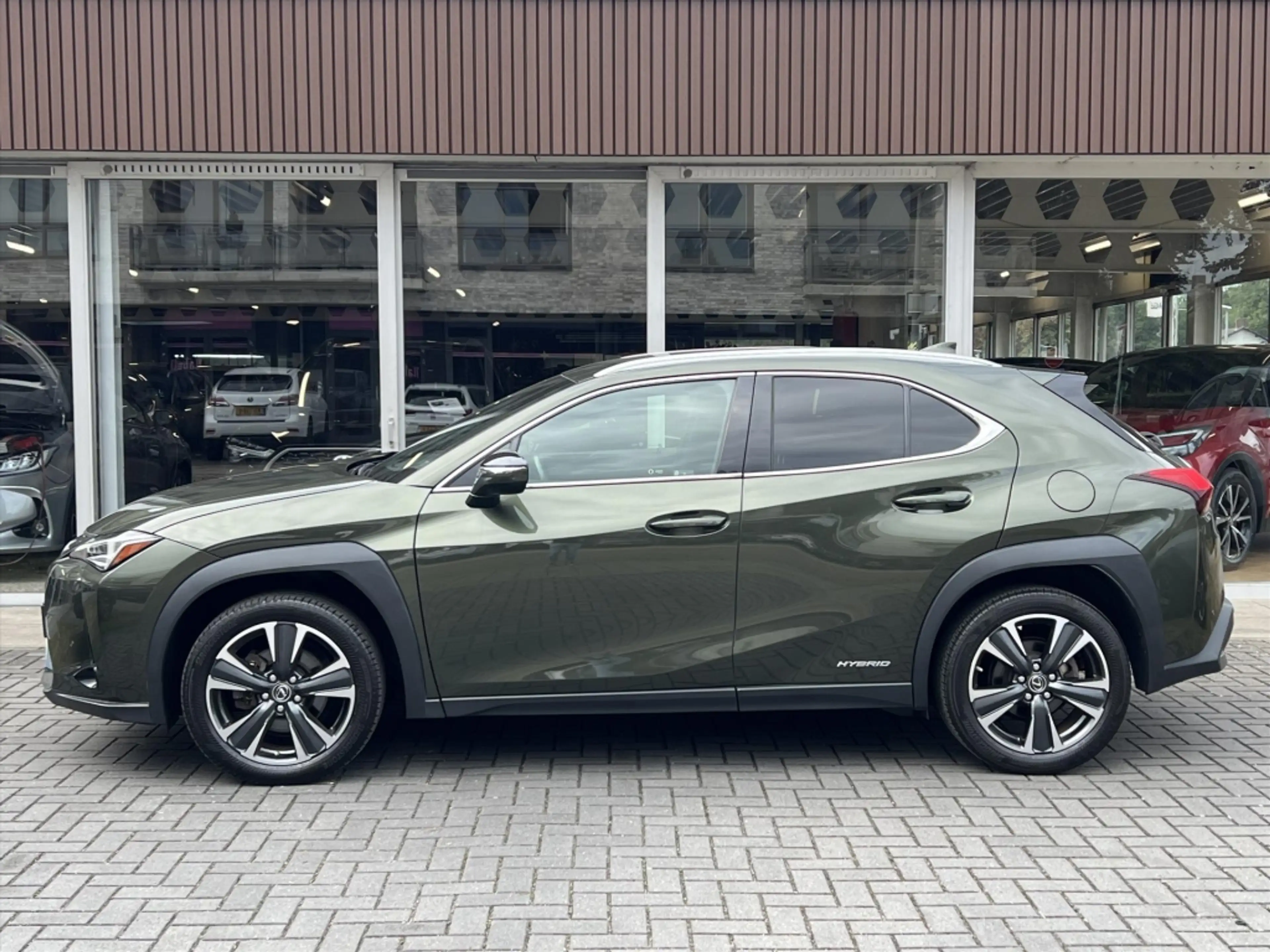 Lexus UX 250h Preference Line | Trekhaak, Dodehoekherkenning, 18 — photo 10