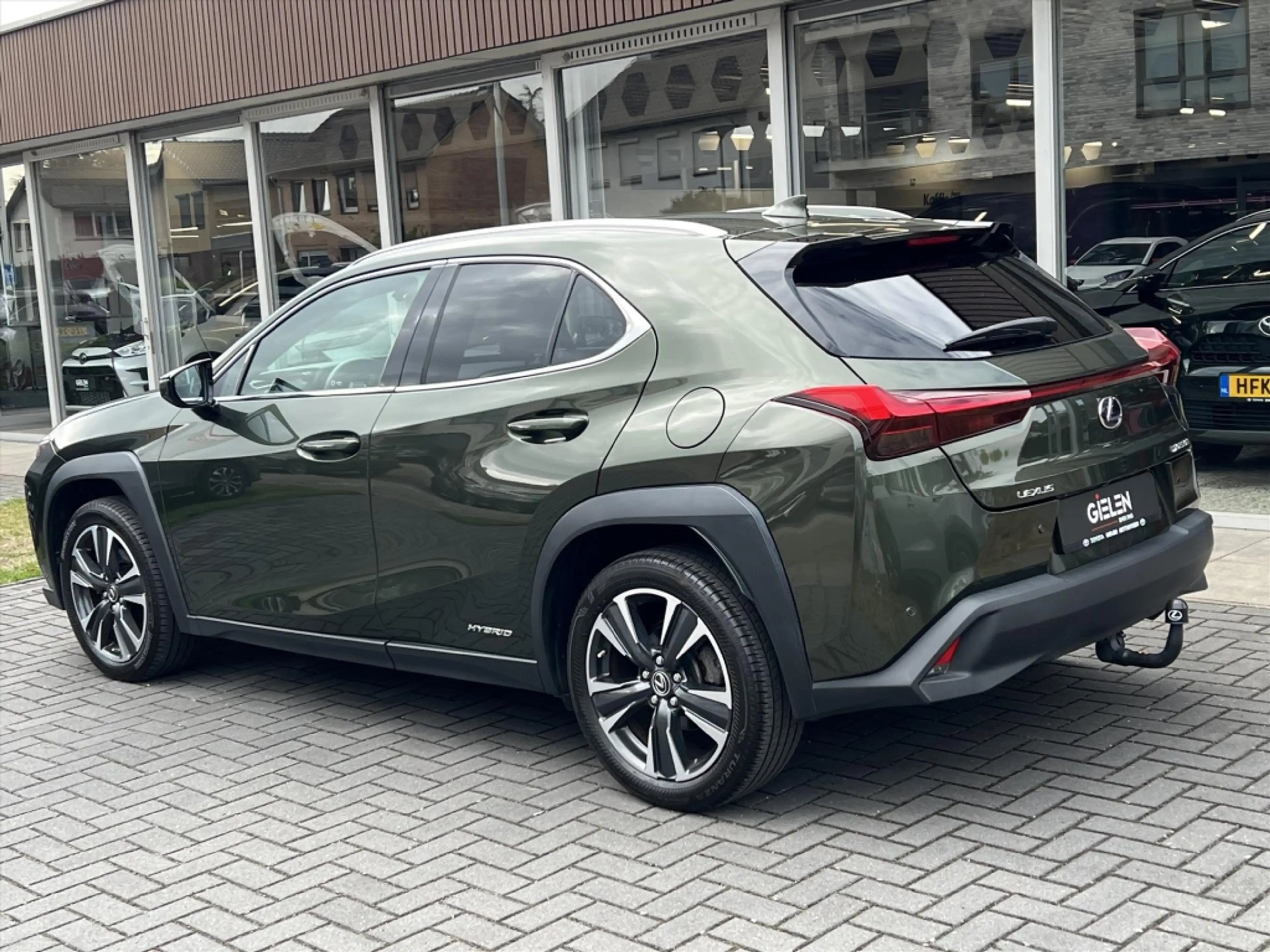 Lexus UX 250h Preference Line | Trekhaak, Dodehoekherkenning, 18 — photo 12
