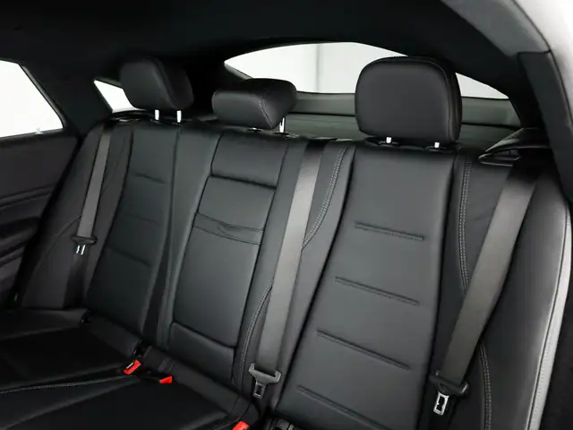 Mercedes-Benz Gle view 11
