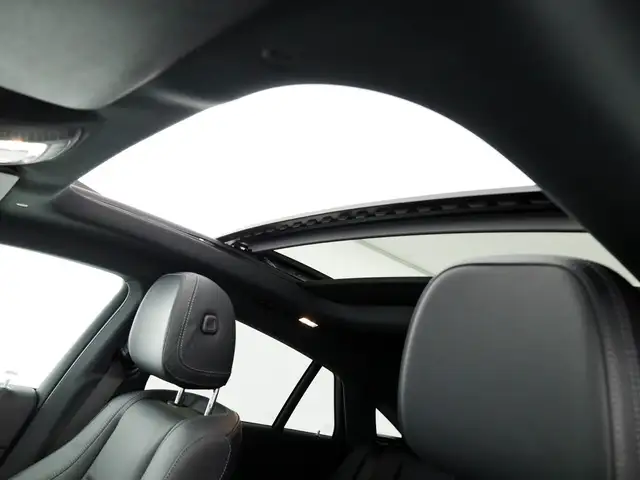 Mercedes-Benz Gle view 16